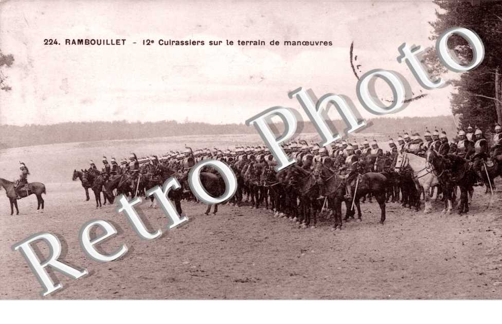 12eme Cuirassier en manoeuvre