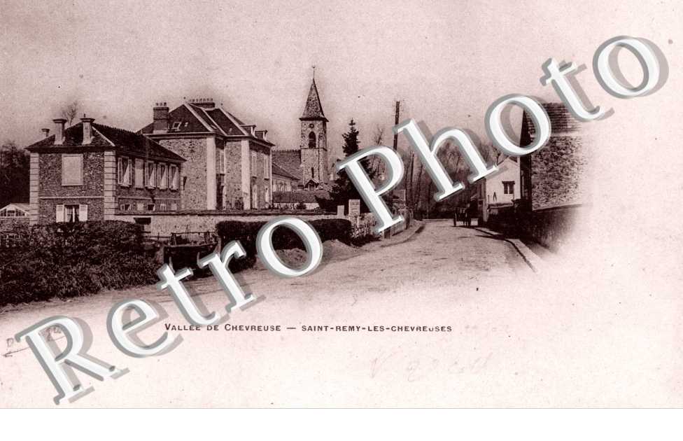 Rue vers eglise