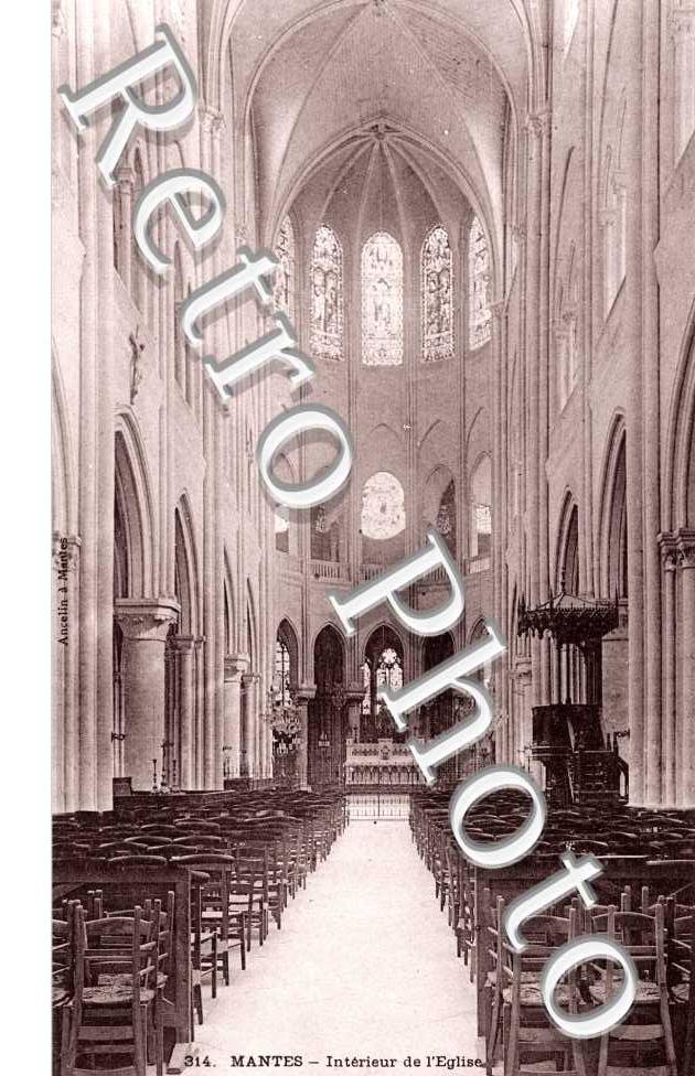 Intérieur de l&#039;Eglise