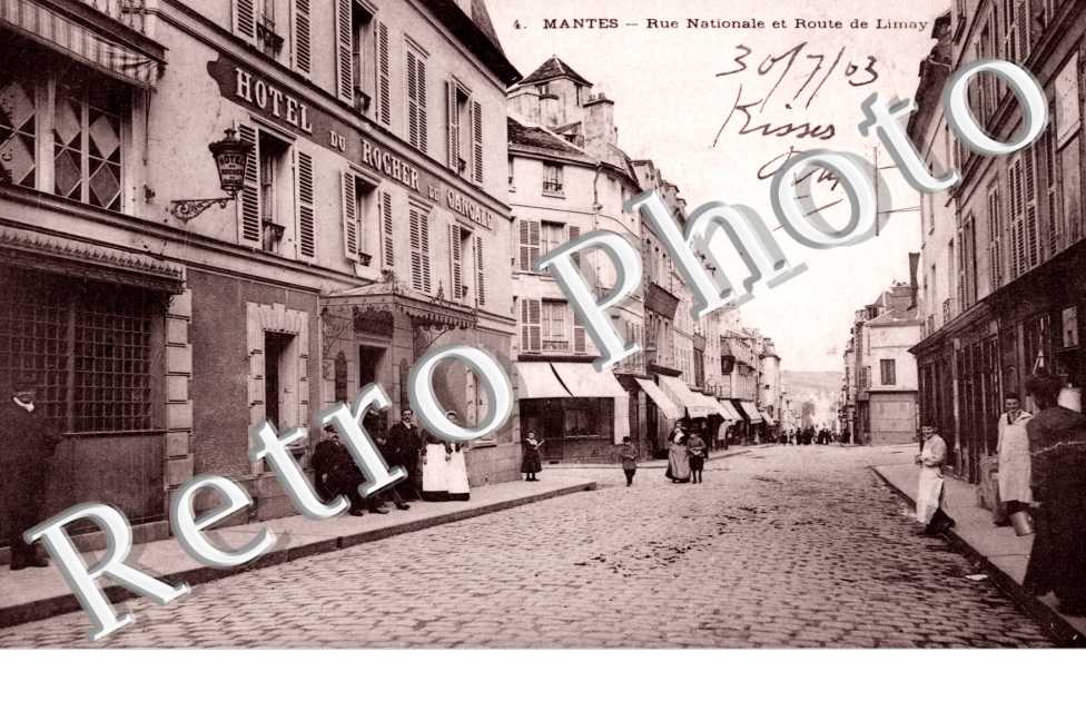 Rue Nationale et Route de Limay