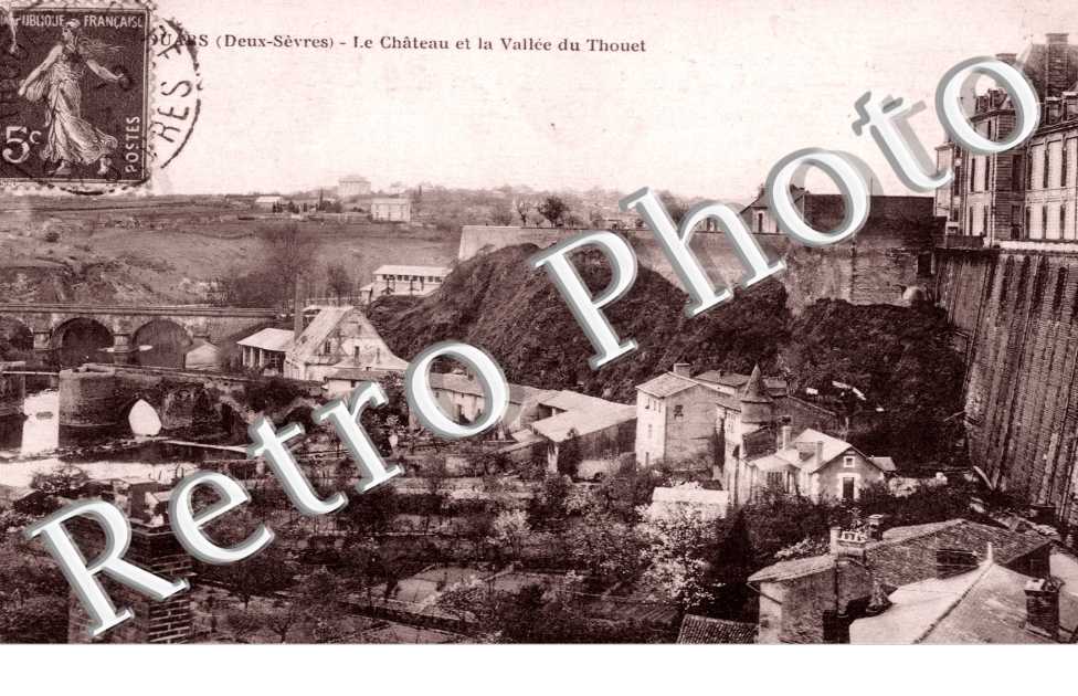 le Chateau et la Vallee du Thouet