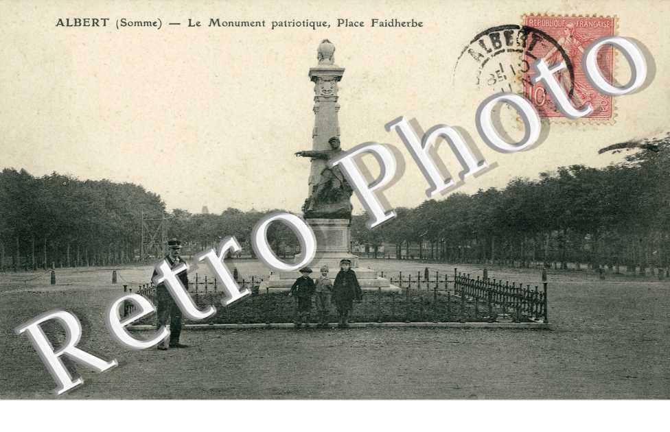 Le Monument patriotique, Place Faidherbe