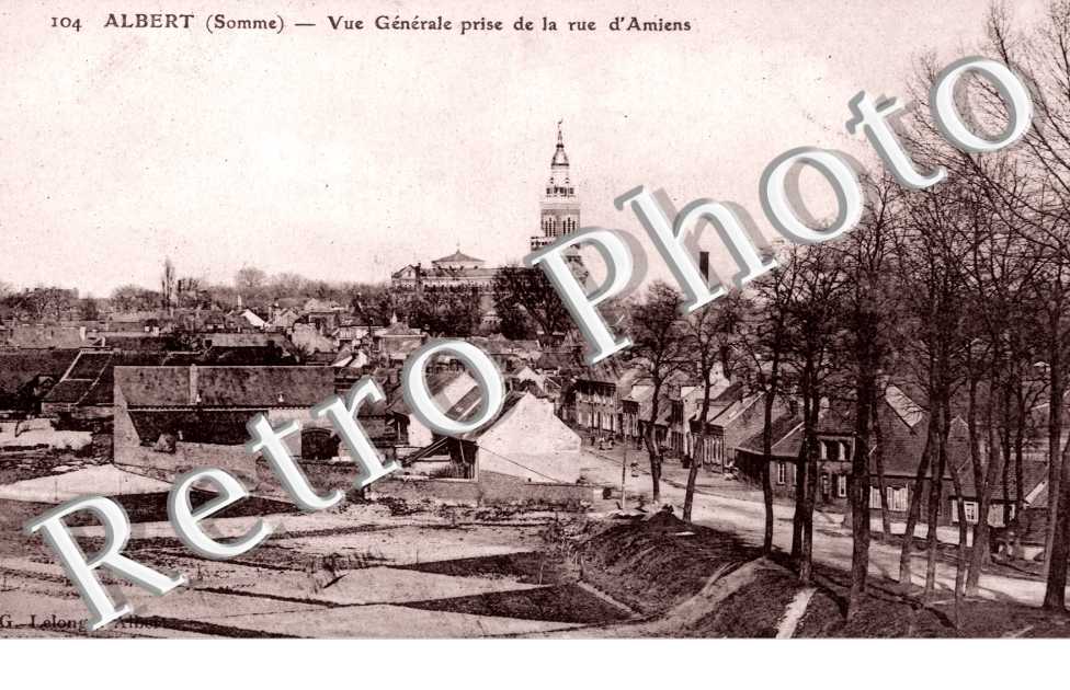 Vue generale prise de la Rue d'Amiens