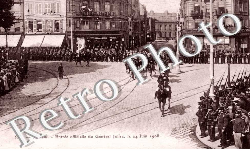 Entree officielle du General Joffre, 24 juin 1908