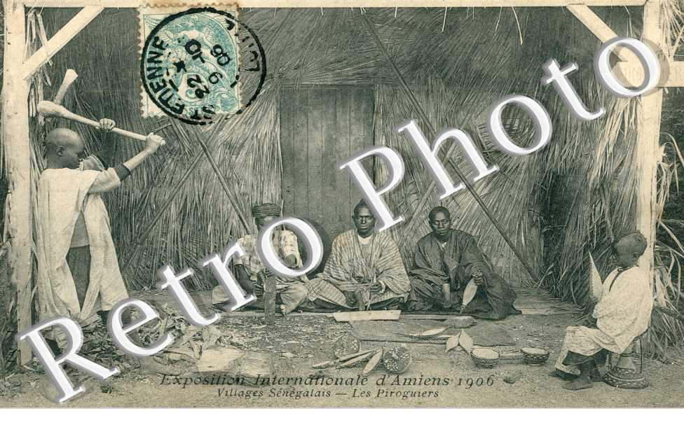 Exposition Internationale d'Amiens 1906, village Senegalais Les Piroguiers