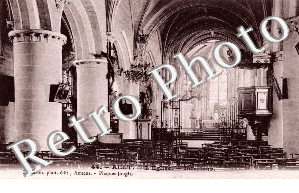 Interieur de l'Eglise