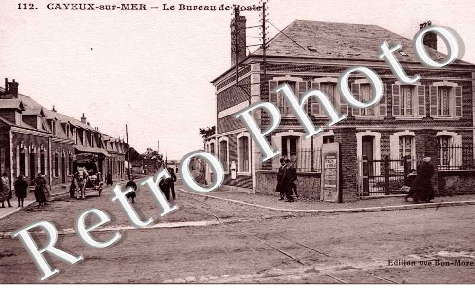 Le Bureau de Poste