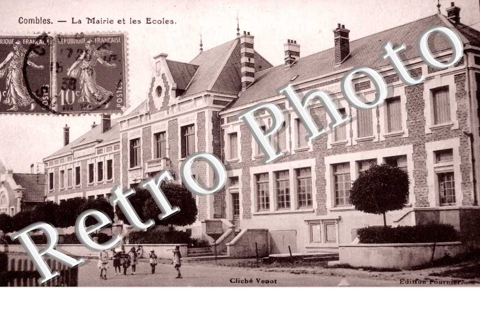 La Mairie et les Ecoles
