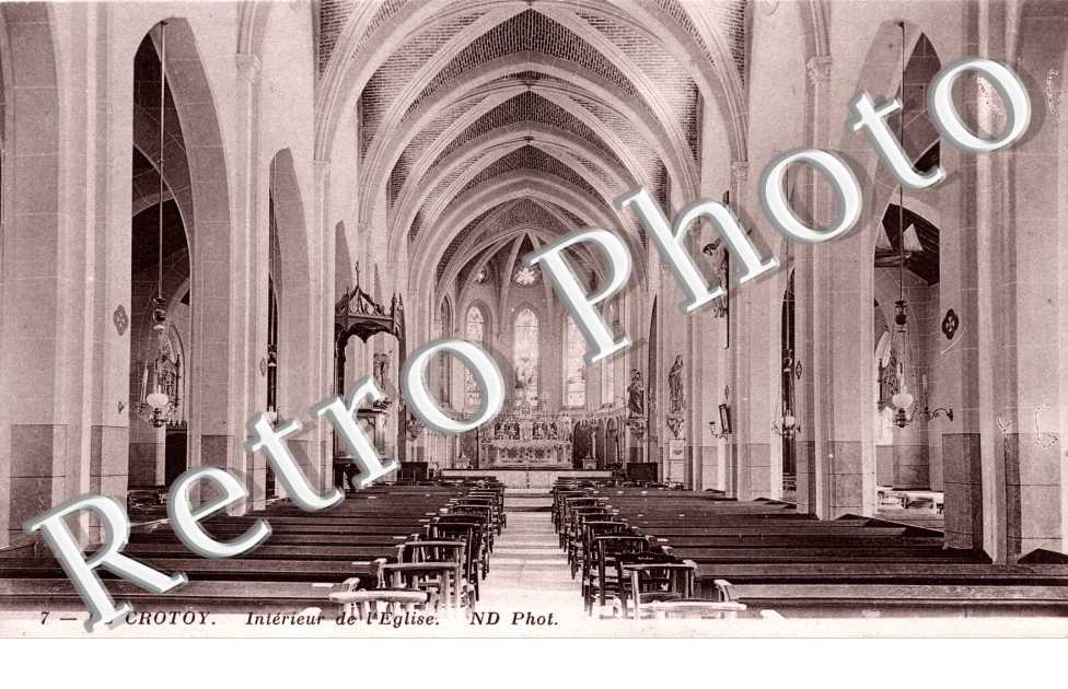 Interieur de l'eglise