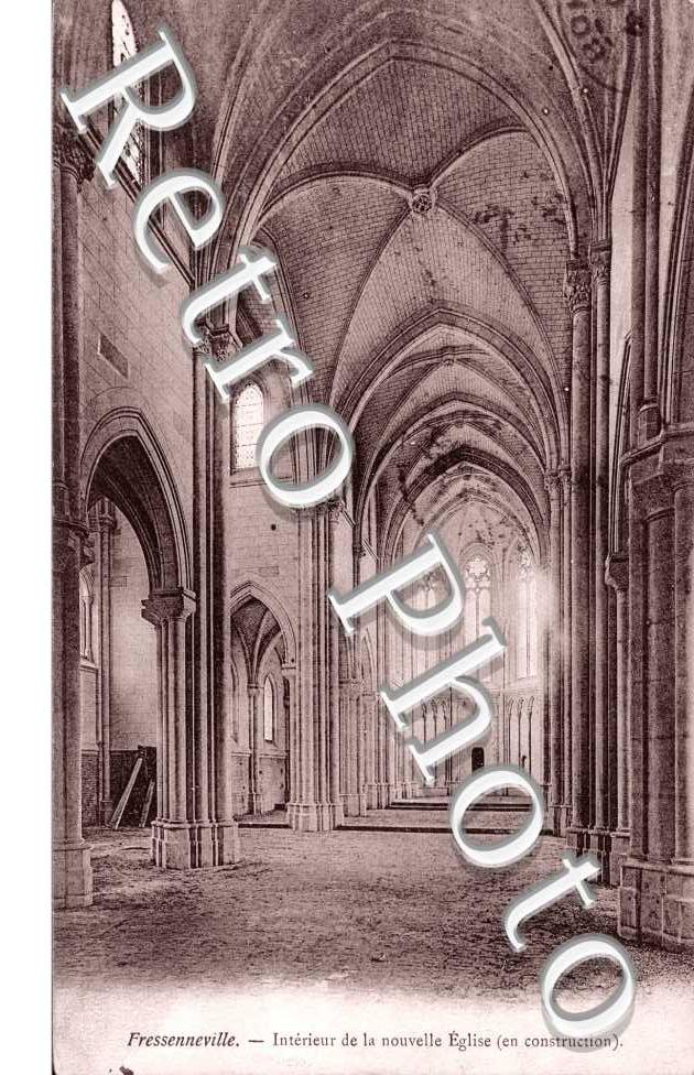 Intérieur de la Nouvelle Eglise en Construction
