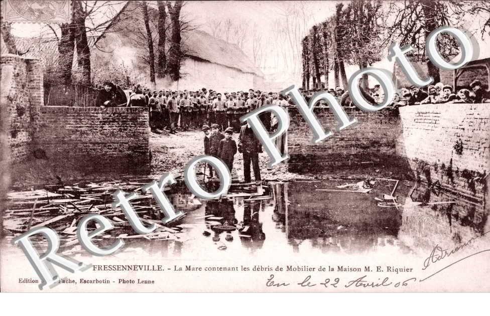 la Mare contenant les Debris de Mobilier de la Maison M. E. Riquier