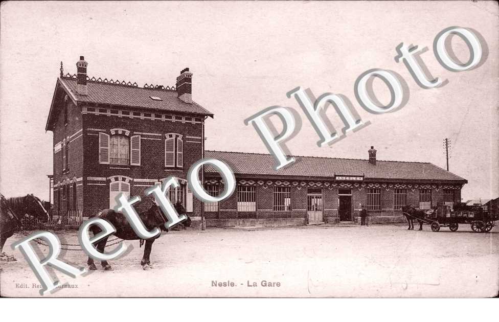 La gare - attelages de chevaux