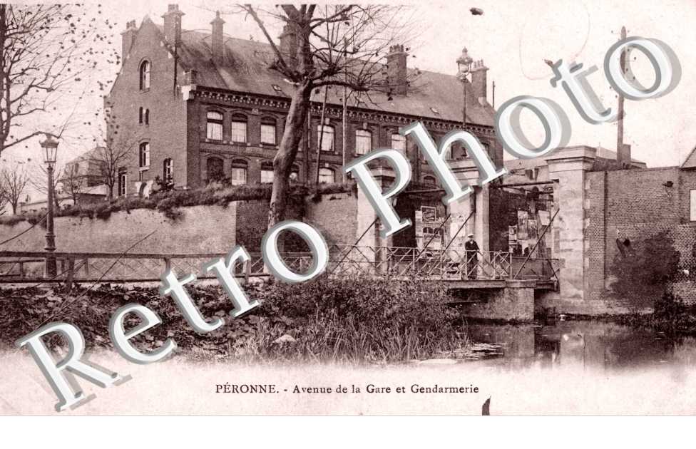 Avenue de la Gare et Gendarmerie
