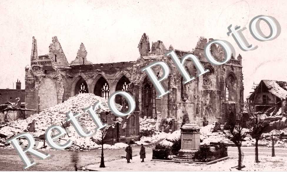 la cathedrale en ruines