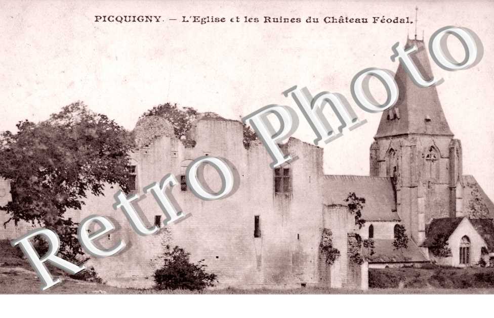 l&#039;eglise et les ruines du Chateau Feodal
