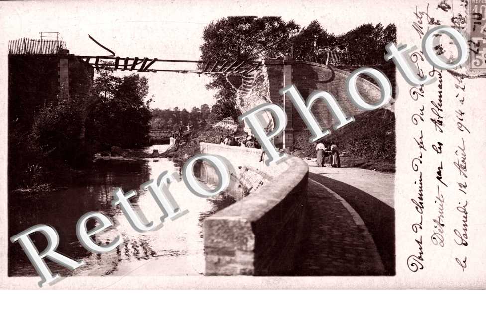 le pont du chemin de fer detruit par les allemands - 21 octobre 1914