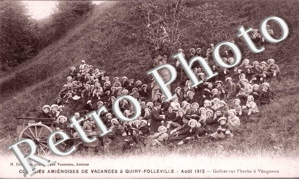 Colonies Amienoises de Vacances, Gouter sur l&#039;Herbe a Vesigneux