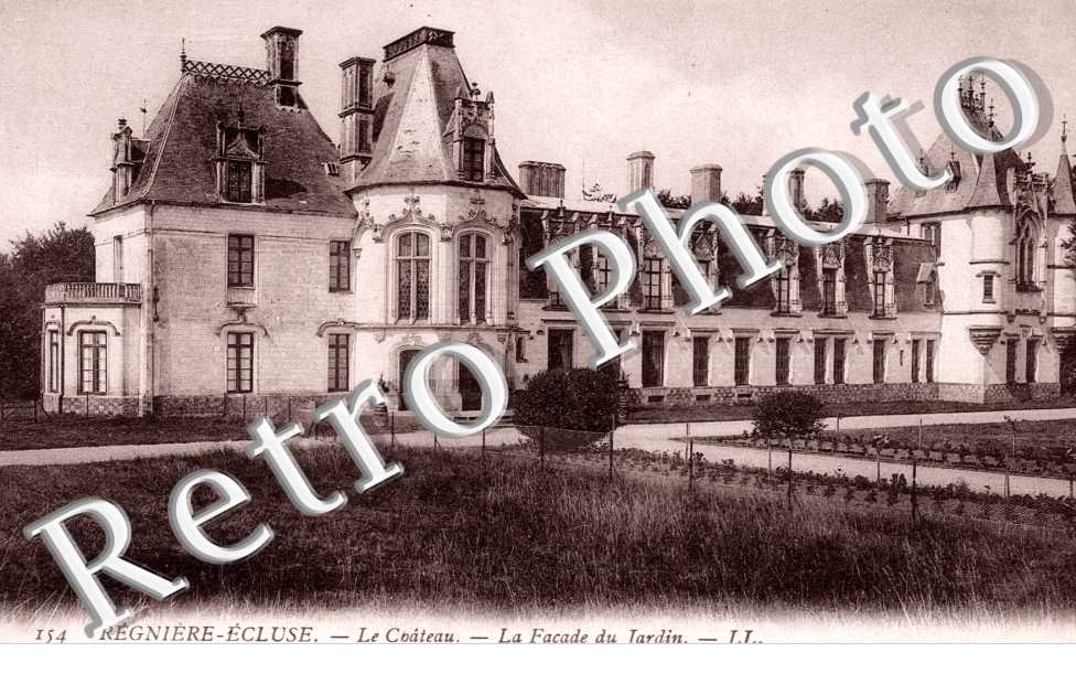 le chateau et la facade du jardin