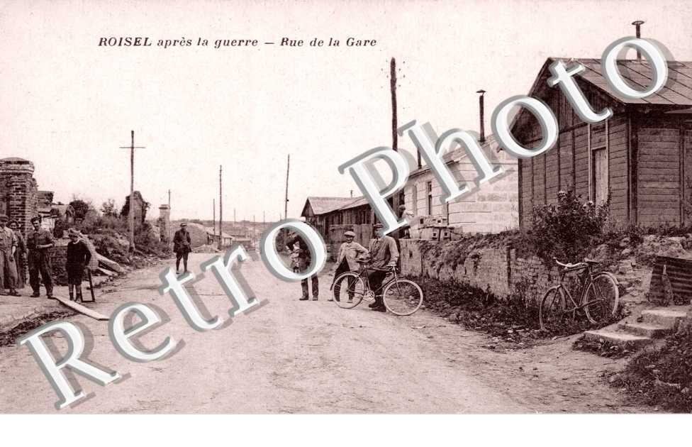 apres la guerre. rue de la gare