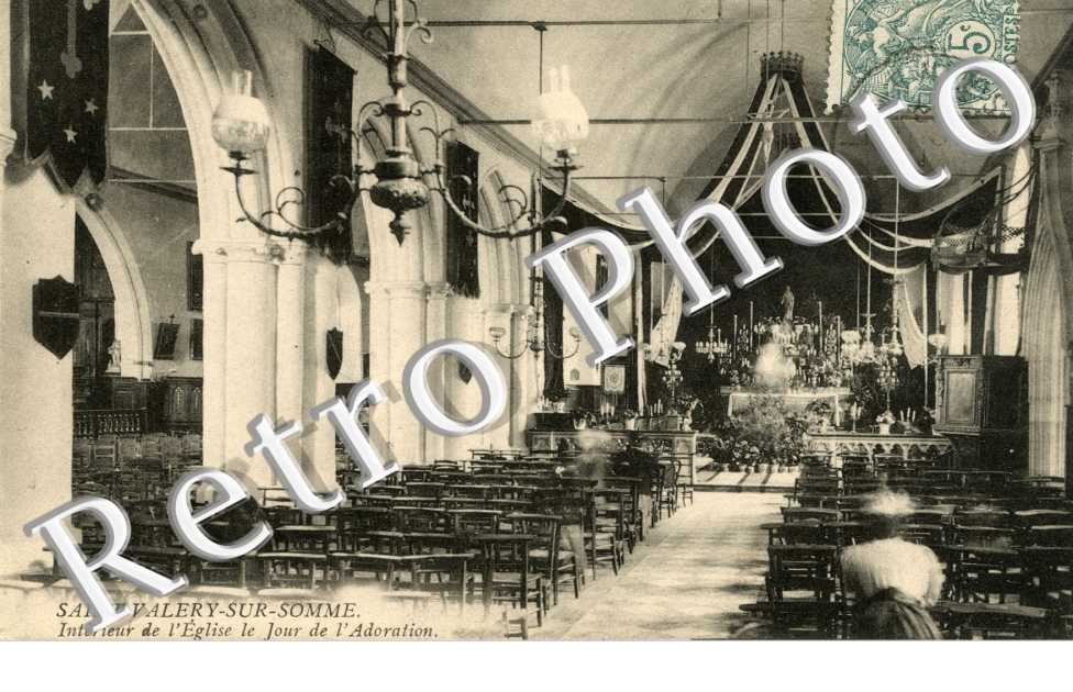 interieur de l'eglise