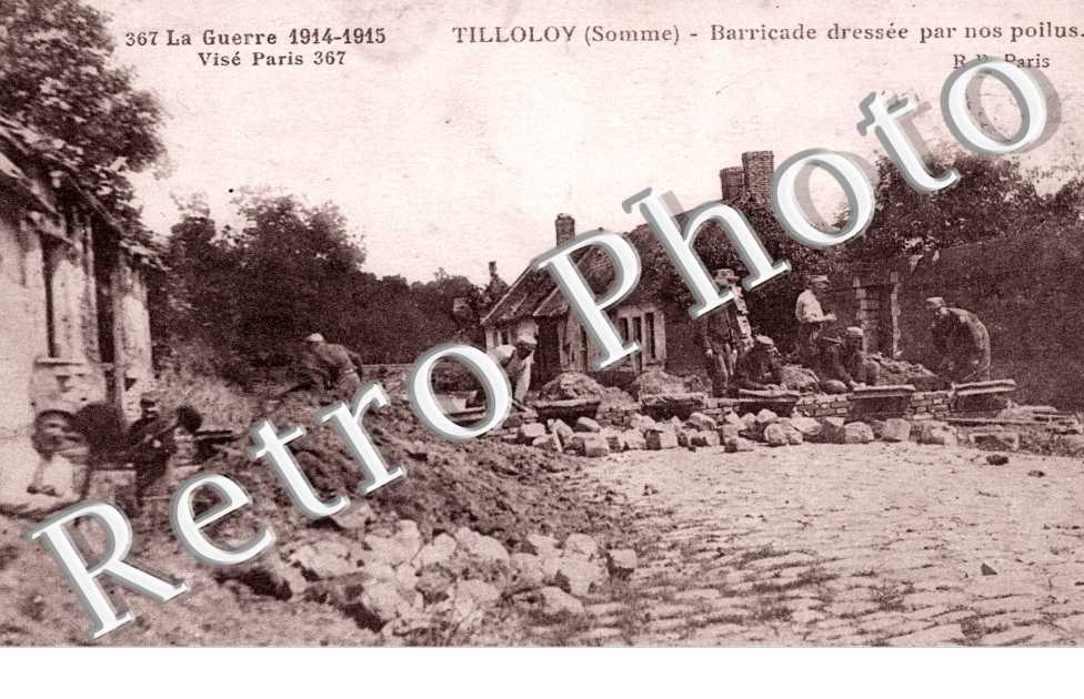Barricade dressee par les Poilus, la Guerre de 1914-1915