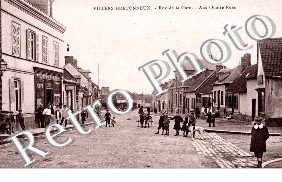 Rue de la Gare, "Aux Quatre Rues"