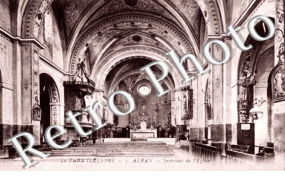 Interieur de l'eglise