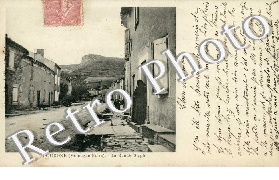la rue  Saint Stapin