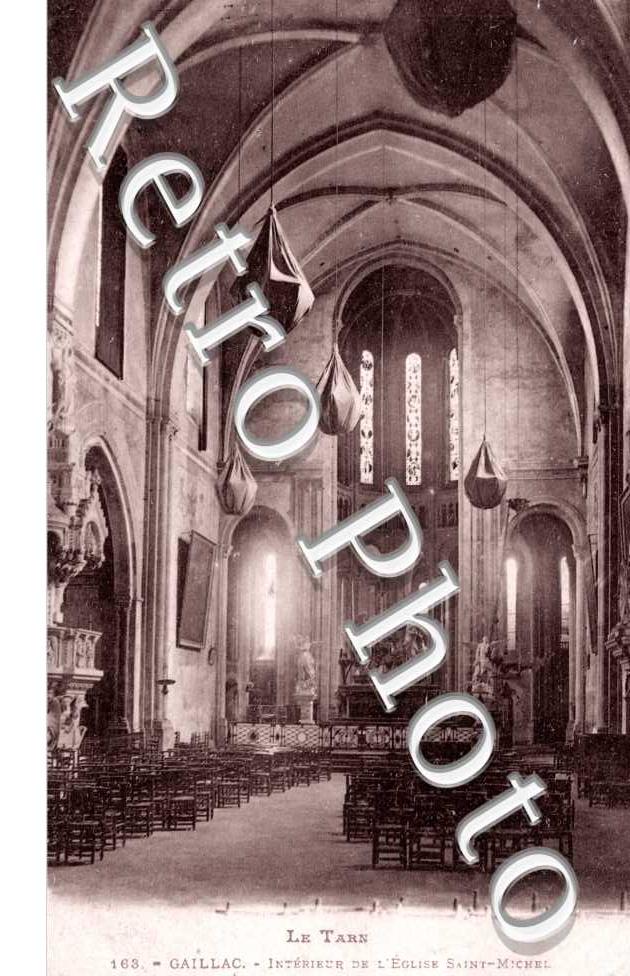 Interieur de l'Eglise Saint Michel