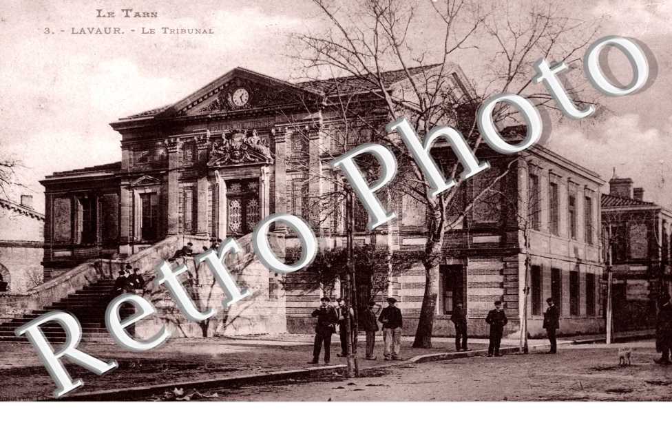 le tribunal