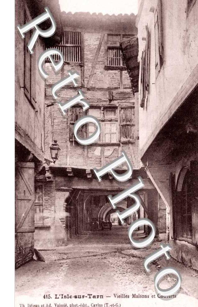 Vieilles maisons et couverts