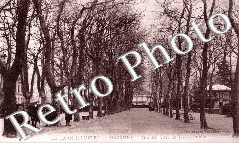 Grande Allée du Jardin Public
