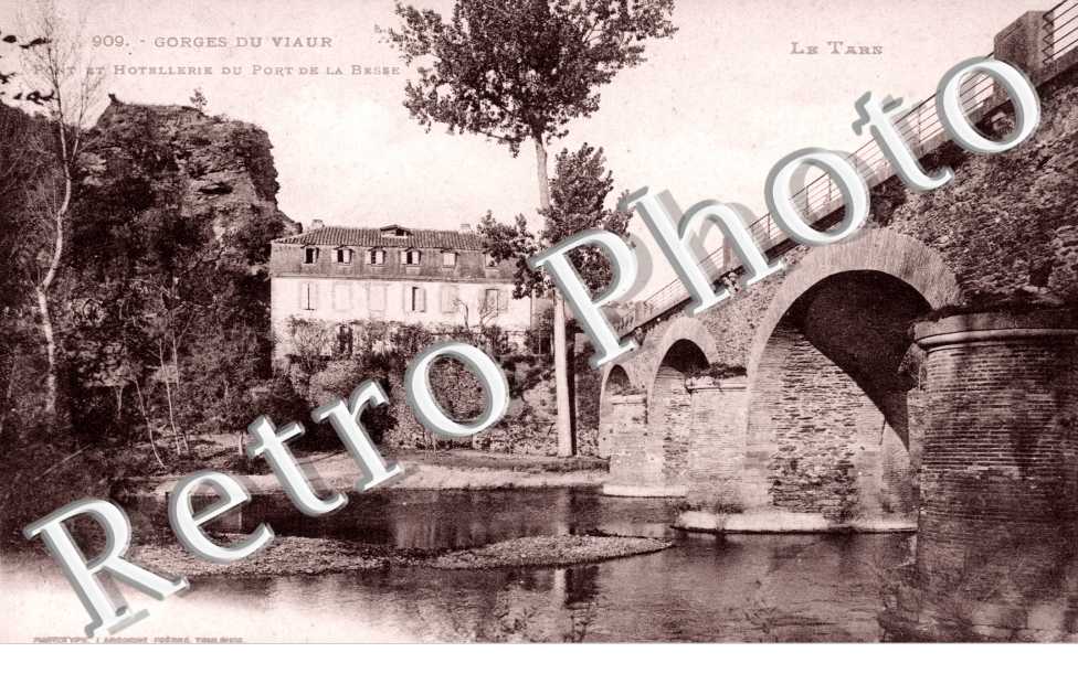 Pont et hotellerie du port de la Besse
