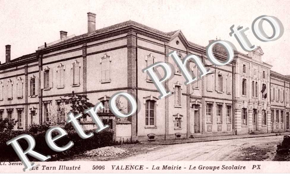 Mairie et le Groupe Scolaire