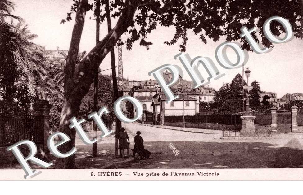 Vue Prise de l&#039;Avenue Victoria