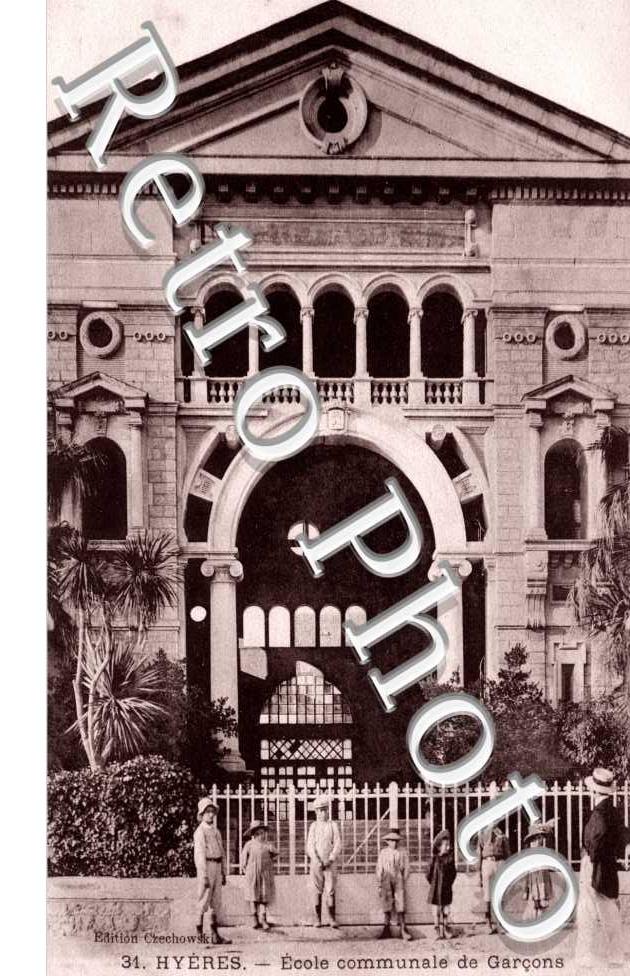 Ecole Communaqle de Garcons