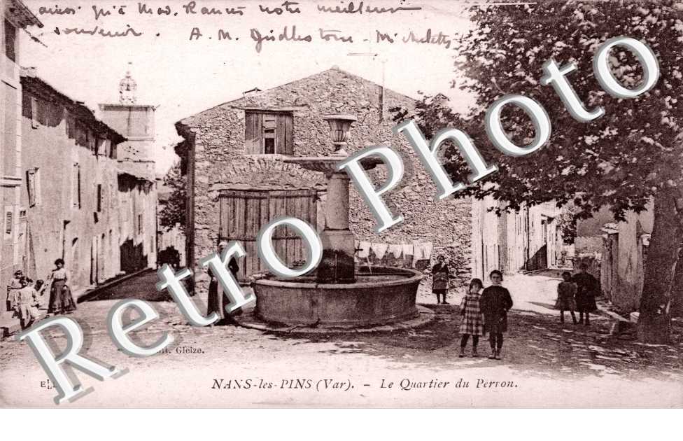 Le quartier du perron