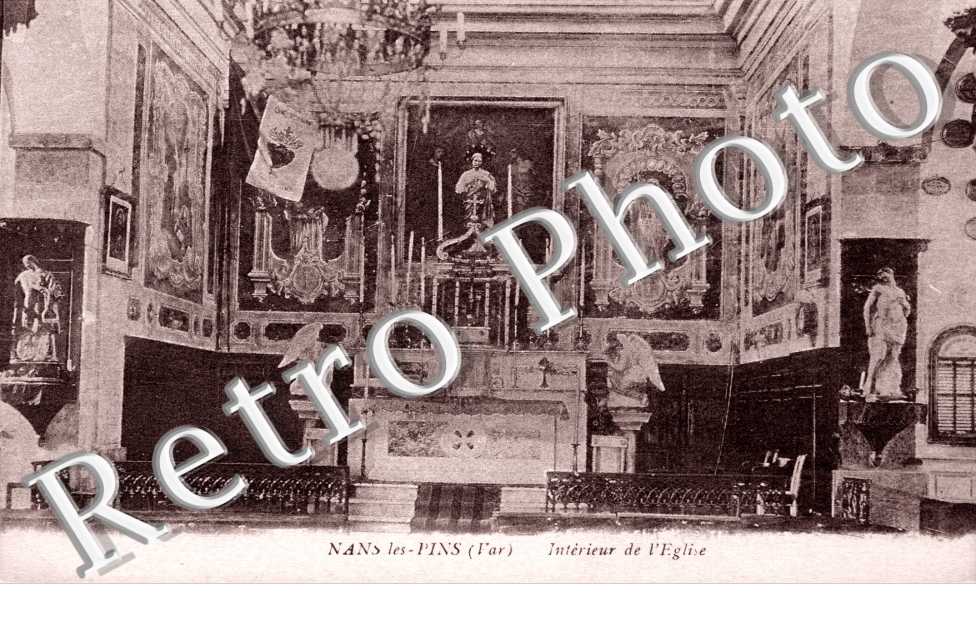Interieur de l&#039;eglise