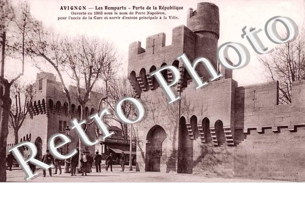 Les REMPARTS Porte de la republique