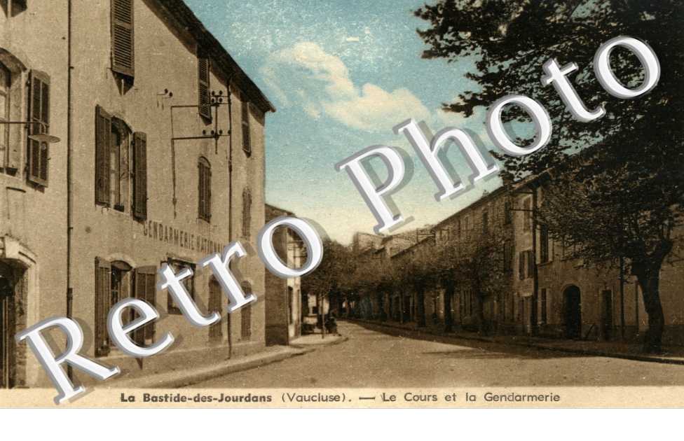 Le Cours et la Gendarmerie