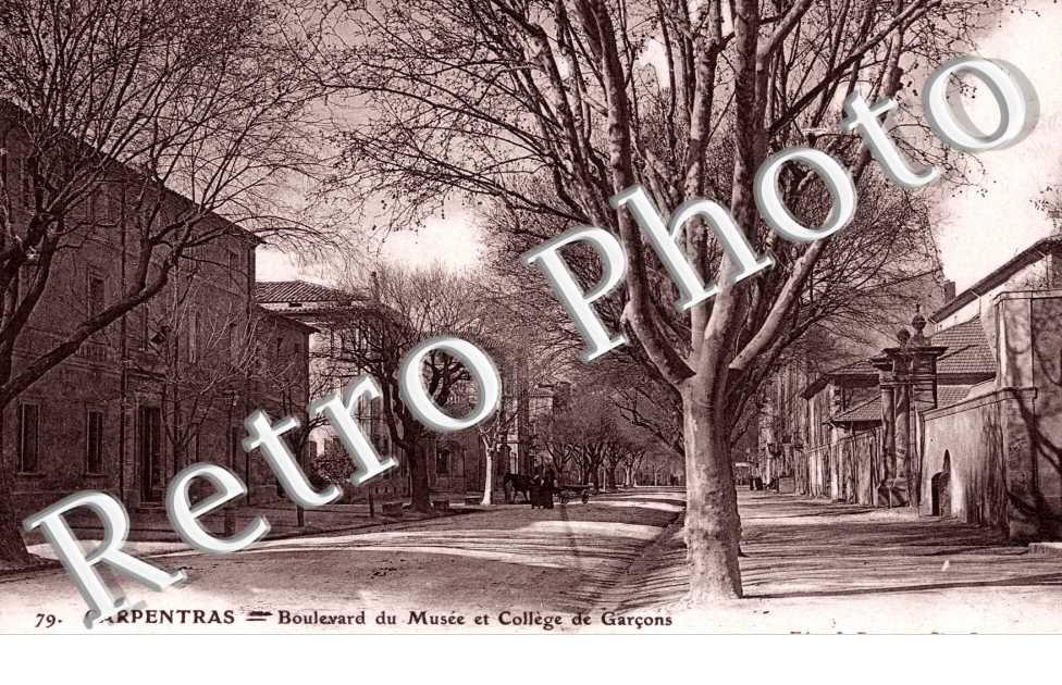le Boulevard du Musee et le College de Garcons