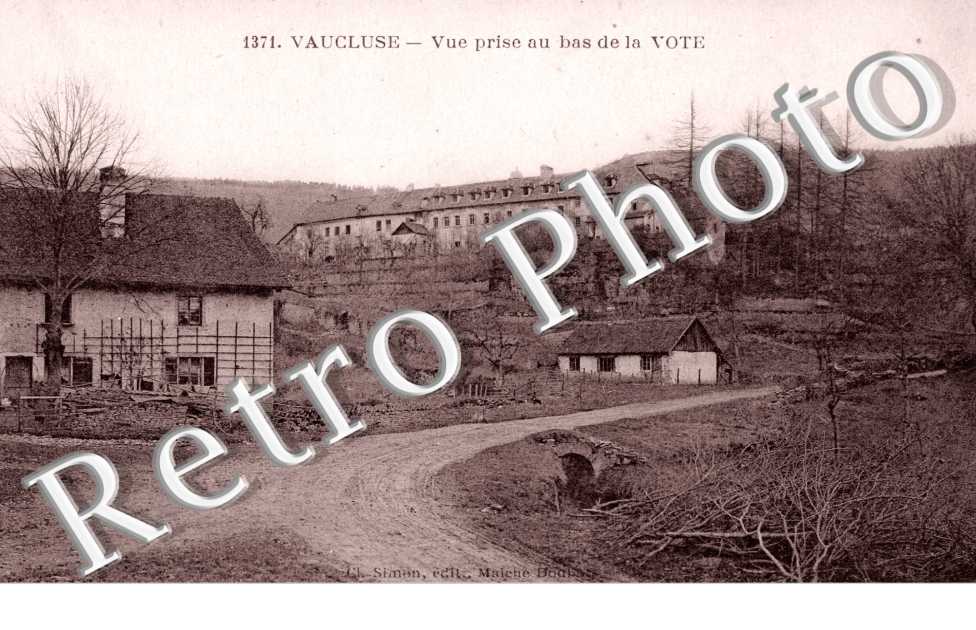 Vue Prise au Bas de la Vote