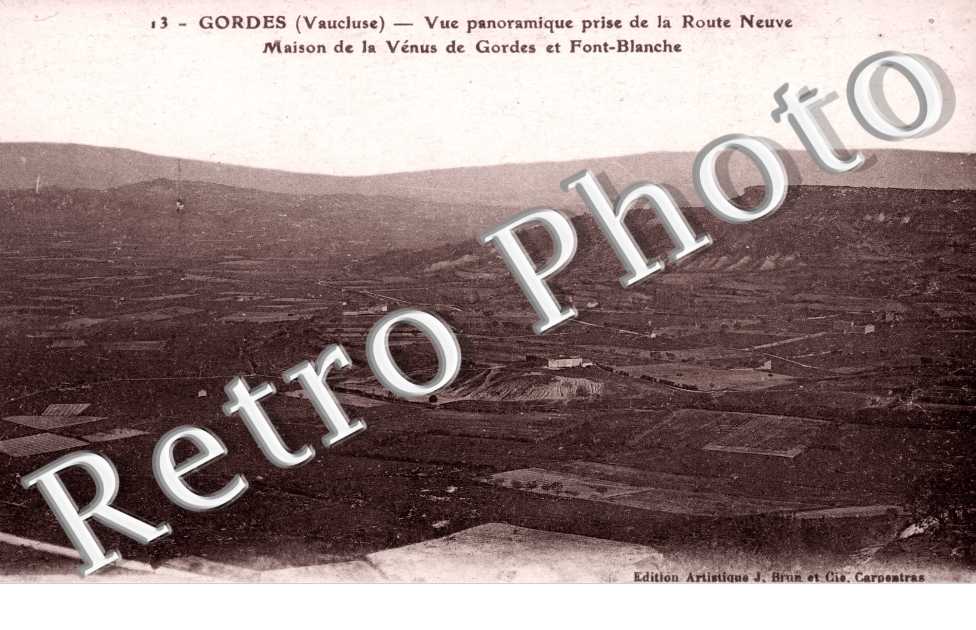 Vue panoramique et Maison de la Venus et Font Blanche