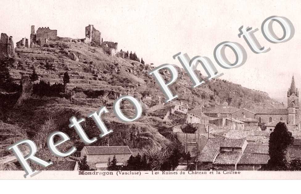 Ruines du chateau et colline