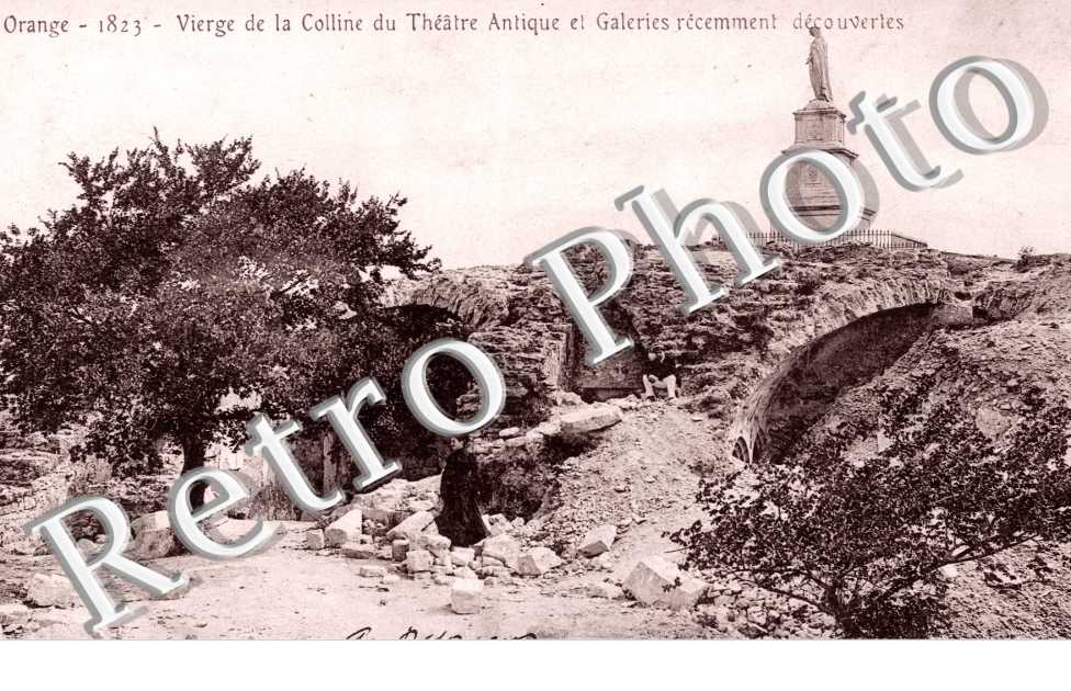 Vierge de la Colline du Theatre Antique et Galeries