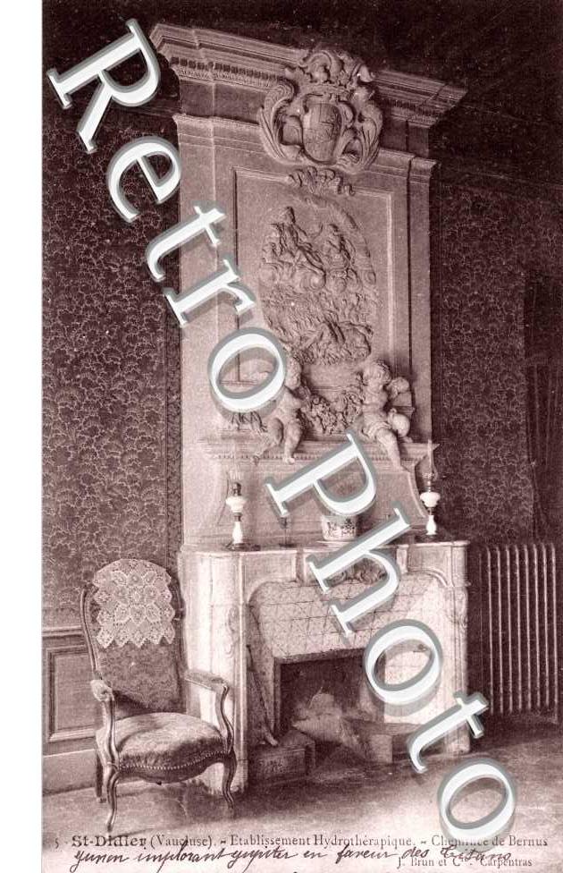 Etablissement Hydrothérapique - Cheminée Monumentale