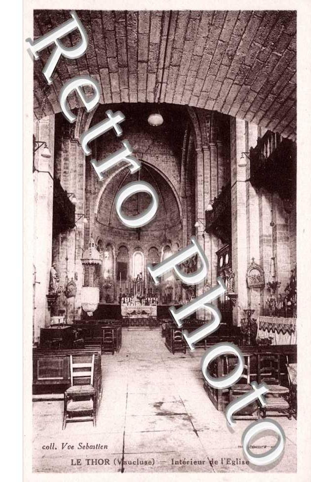 Interieur de l'eglise