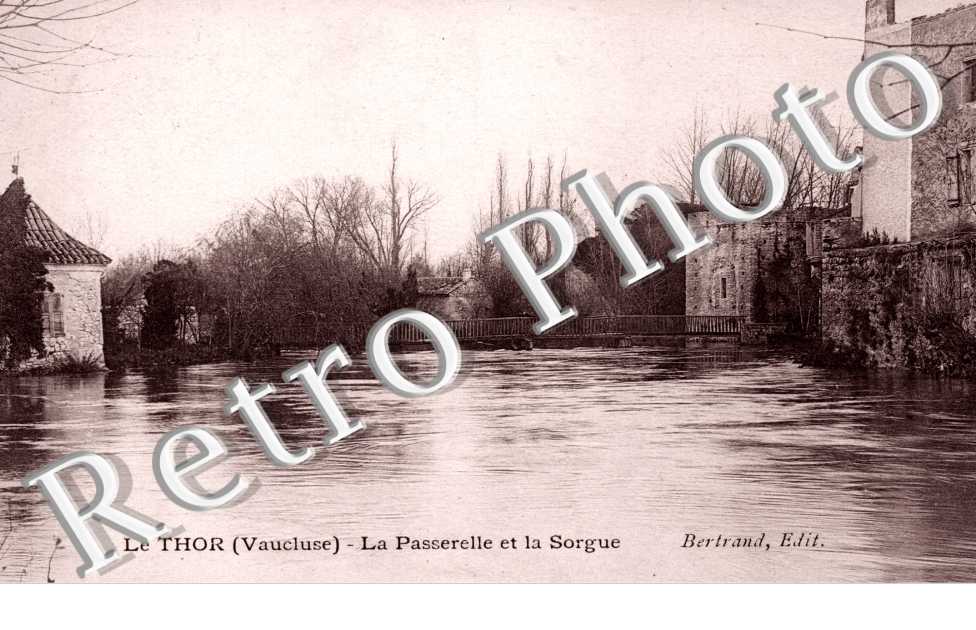 La passerelle et  la Sorgue