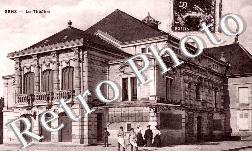 le Theatre