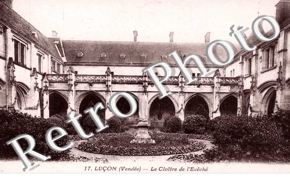 Le Cloitre de l&#039;Eveche